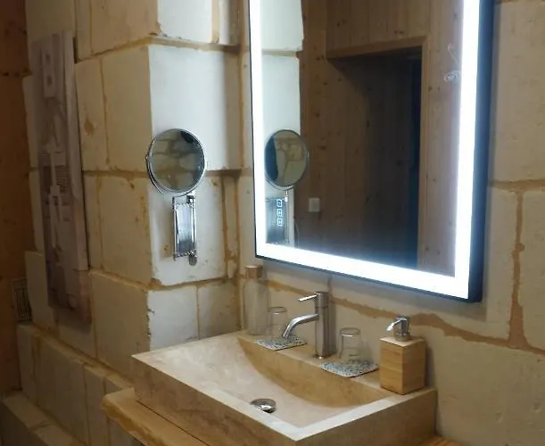 La Cotiniere Grézillé